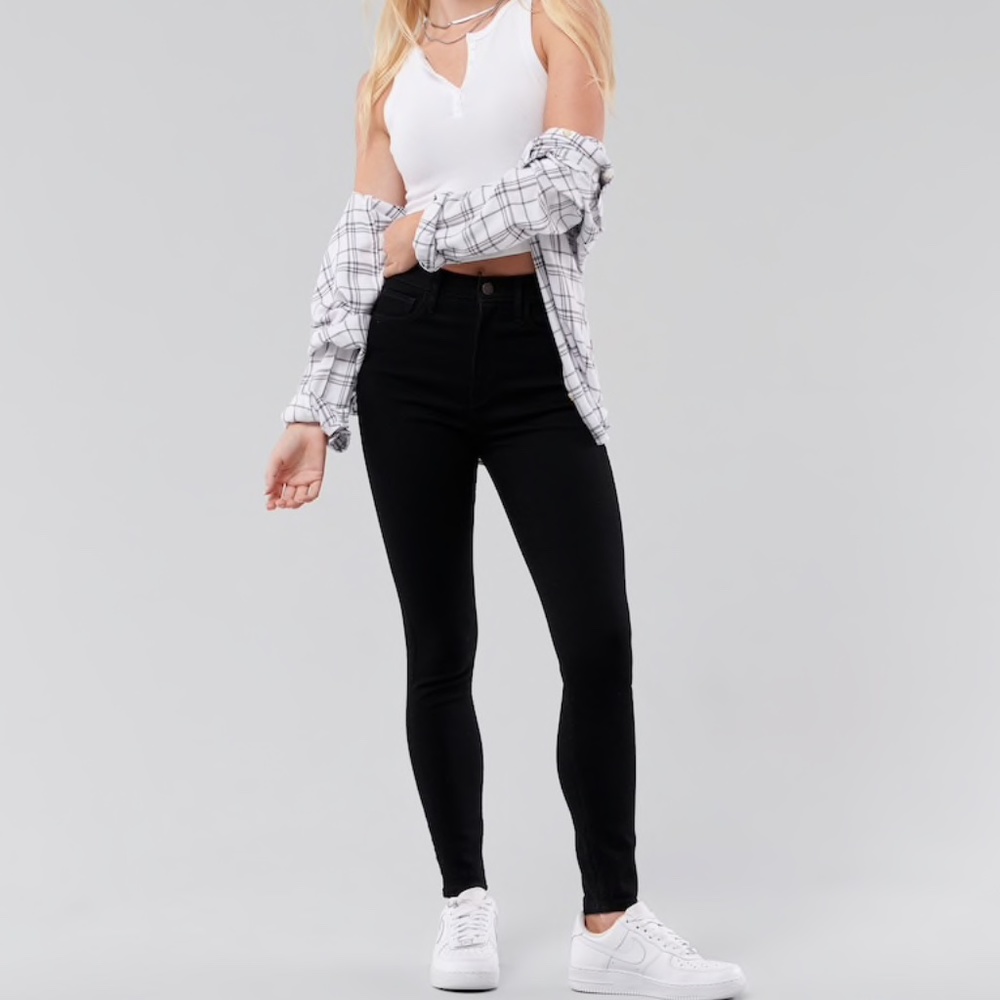 NWT Hollister Ultra High Rise Super Skinny Jeans